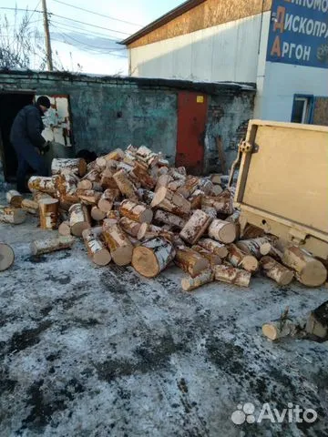 Дрова неколотые